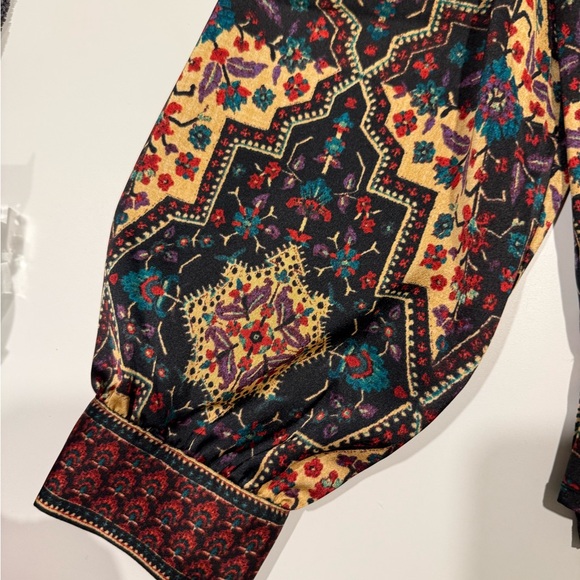 Loft Geometric Pattern Top - Picture 5 of 5